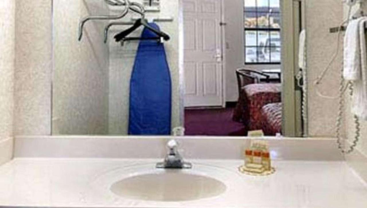 Gray Inn & Suites Zewnętrze zdjęcie