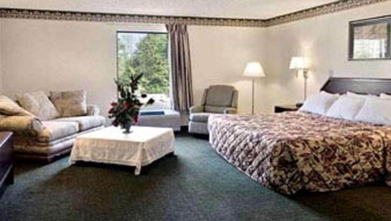 Gray Inn & Suites Zewnętrze zdjęcie